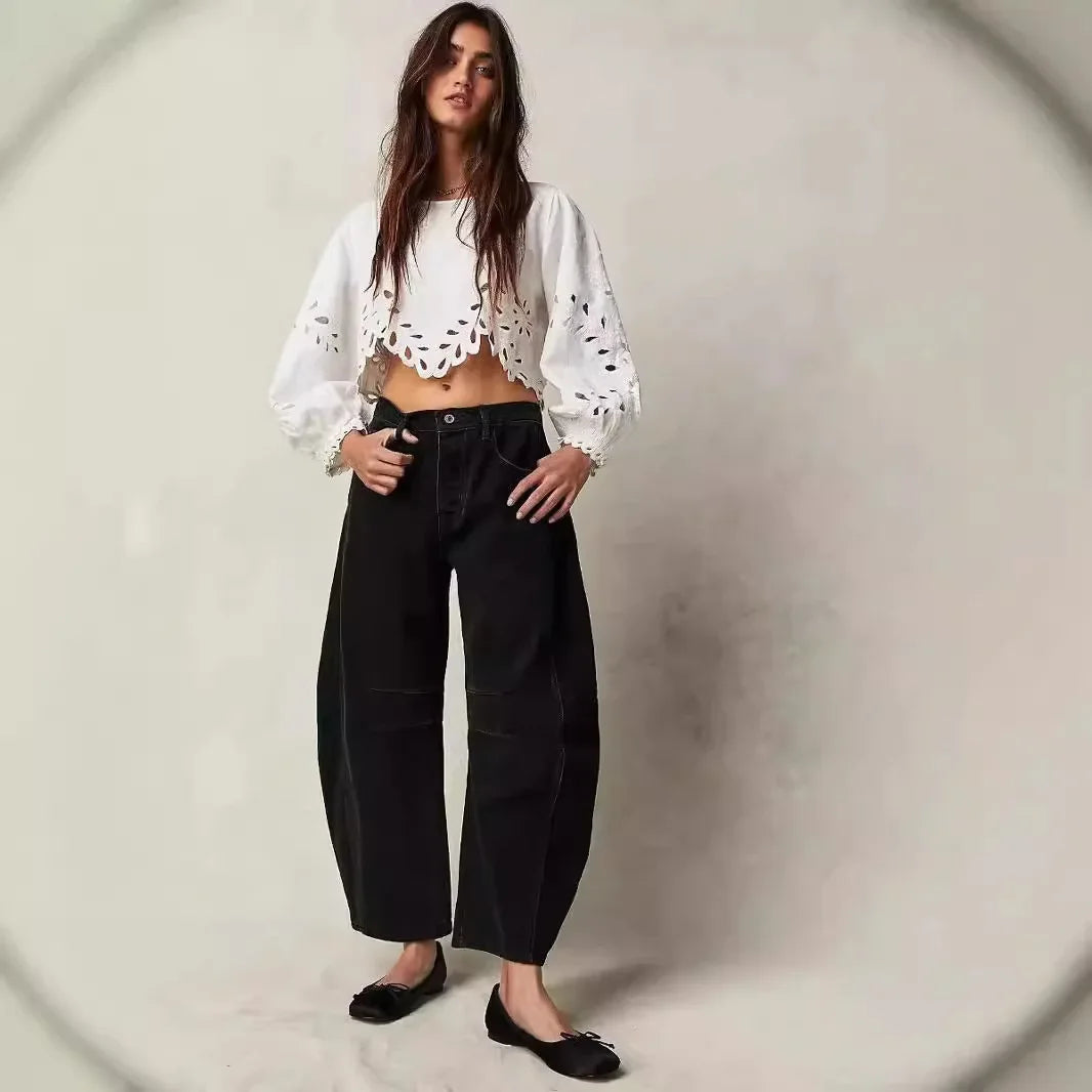 Low-Waist Wide-Leg  Jeans